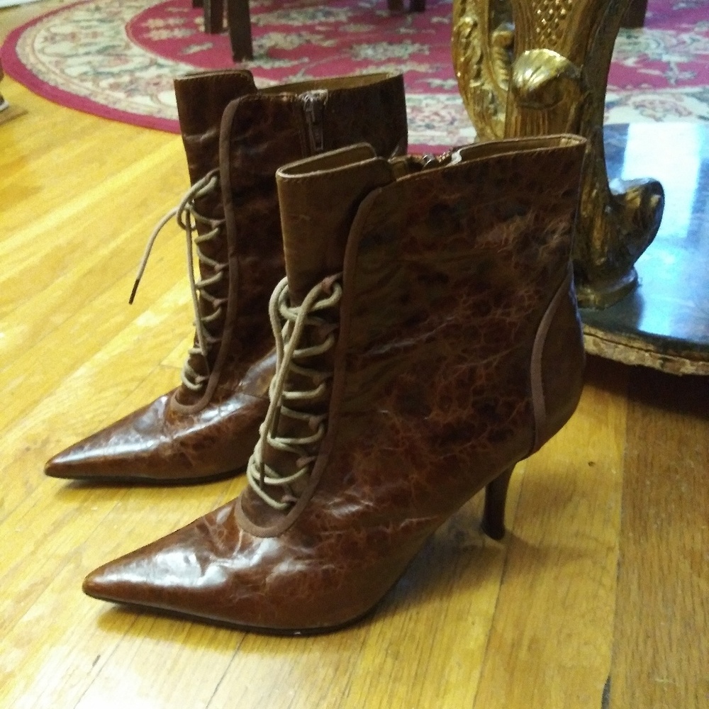 Nine West